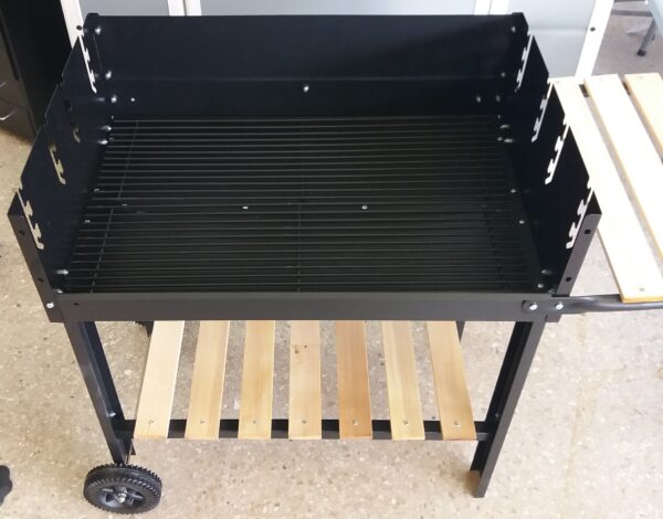 Barbecue braciere portatile in metallo ferro e acciaio a legna e carbonella BBQ carrello grill grande piano cottura